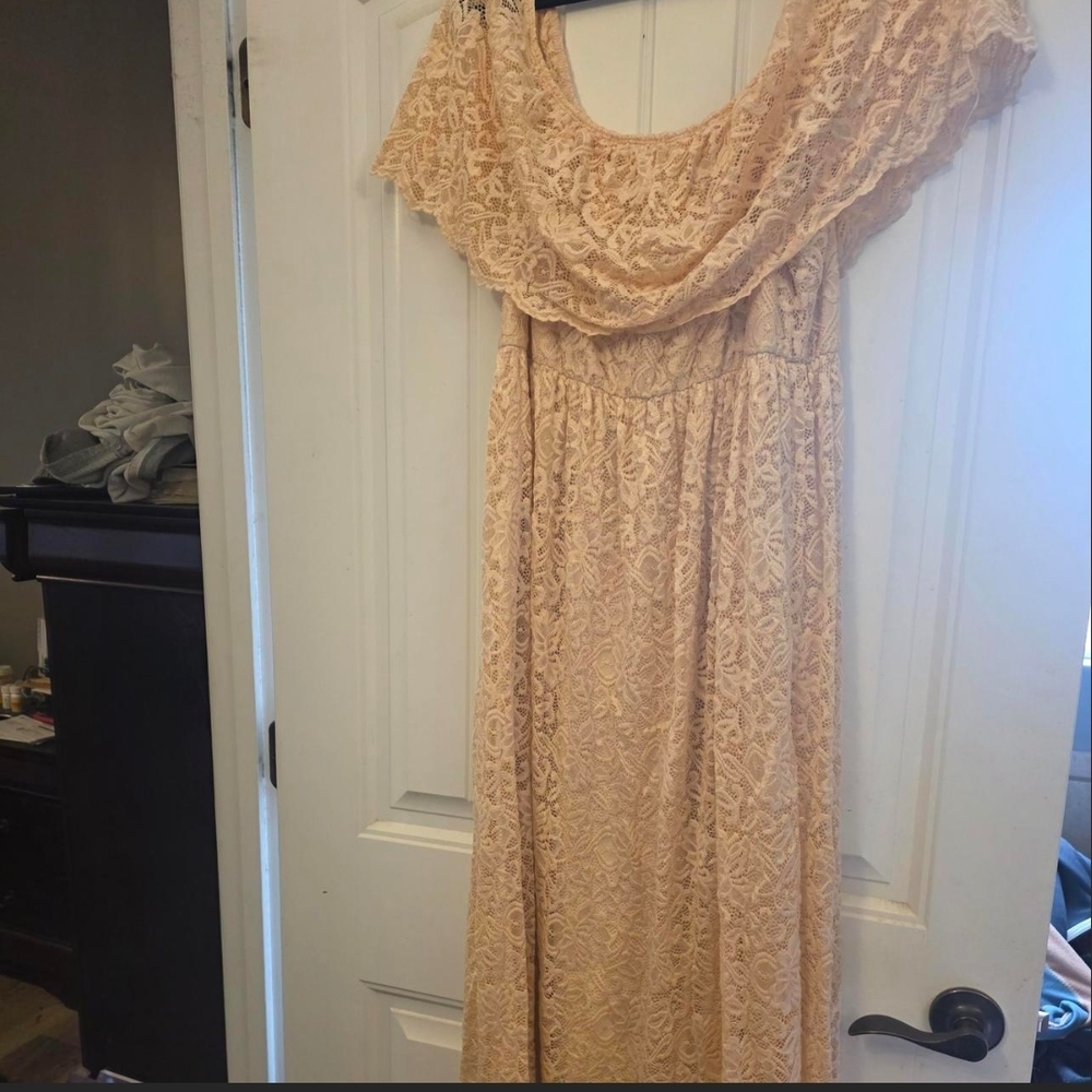 Chic Soul Lace Maxi Dress in Blush